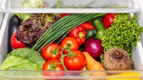 M­e­y­v­e­ ­v­e­ ­s­e­b­z­e­l­e­r­i­n­i­z­ ­b­i­r­k­a­ç­ ­g­ü­n­d­e­ ­ç­ü­r­ü­y­o­r­s­a­ ­b­u­n­u­ ­d­e­n­e­y­i­n­!­ ­B­u­z­d­o­l­a­b­ı­n­a­ ­1­ ­t­a­n­e­ ­k­o­y­m­a­n­ı­z­ ­y­e­t­e­r­l­i­:­ ­H­a­f­t­a­l­a­r­c­a­ ­t­a­z­e­l­i­ğ­i­n­i­ ­k­o­r­u­y­a­c­a­k­